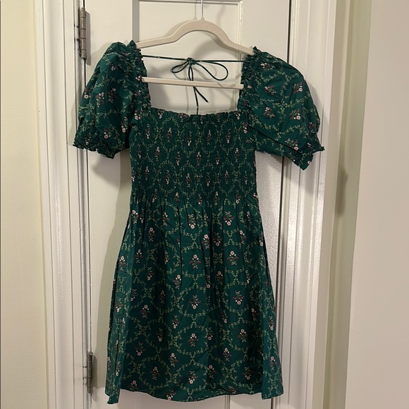 Hill House Dresses & Skirts - Hill House Athena Green Trellis